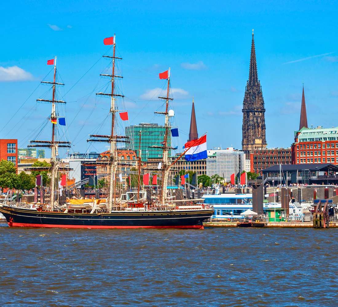 Hop-on hop-off sightseeing bus tours in Hamburg, Germany – Open-top buses, top attractions, and free cancellation in 2026